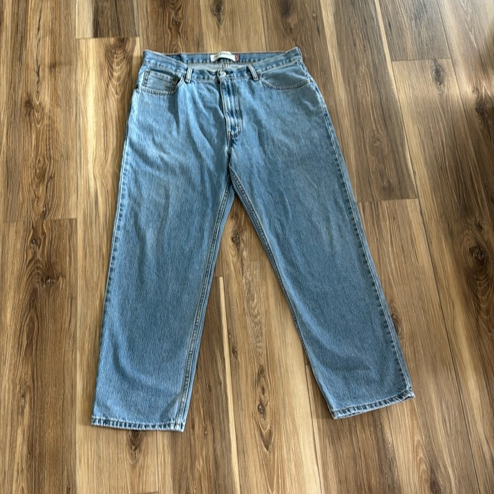 Men’s Levi 550 Jeans PRICE NEGOTIABLE